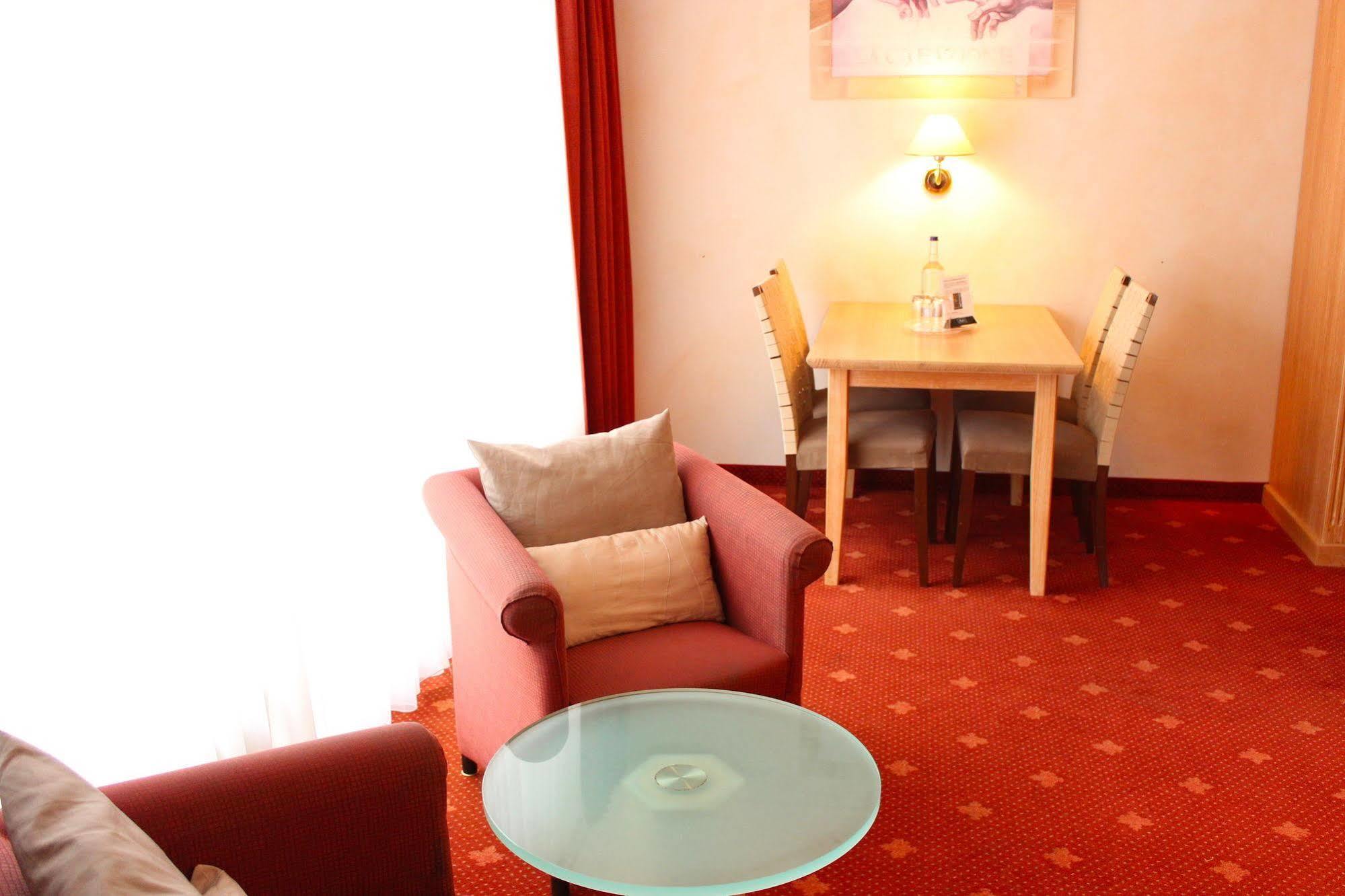 Hotel Villa Gropius 티멘도르프스트랜드 외부 사진