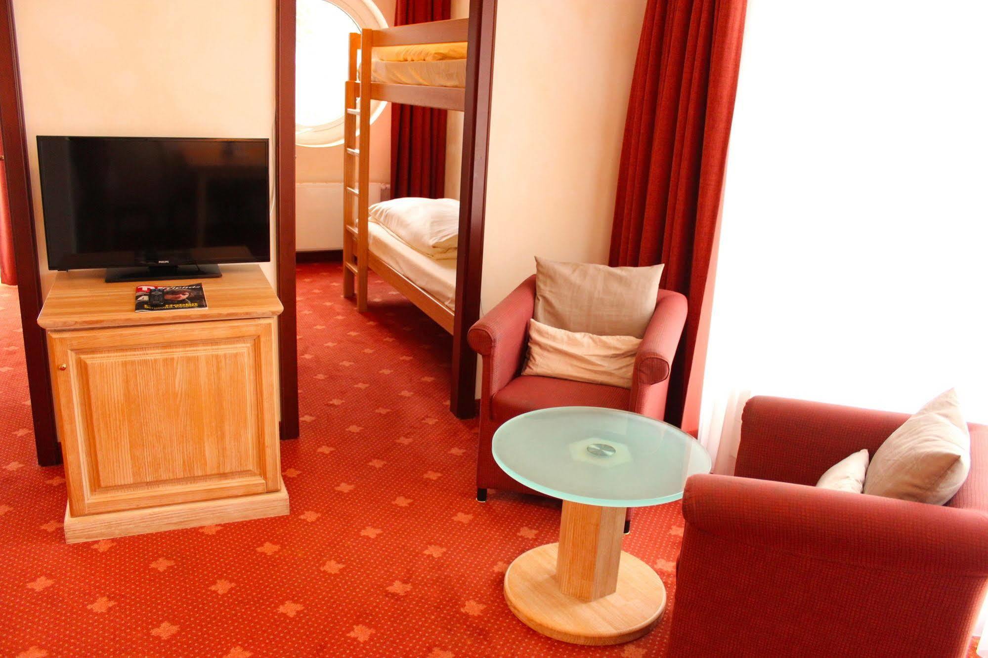 Hotel Villa Gropius 티멘도르프스트랜드 외부 사진