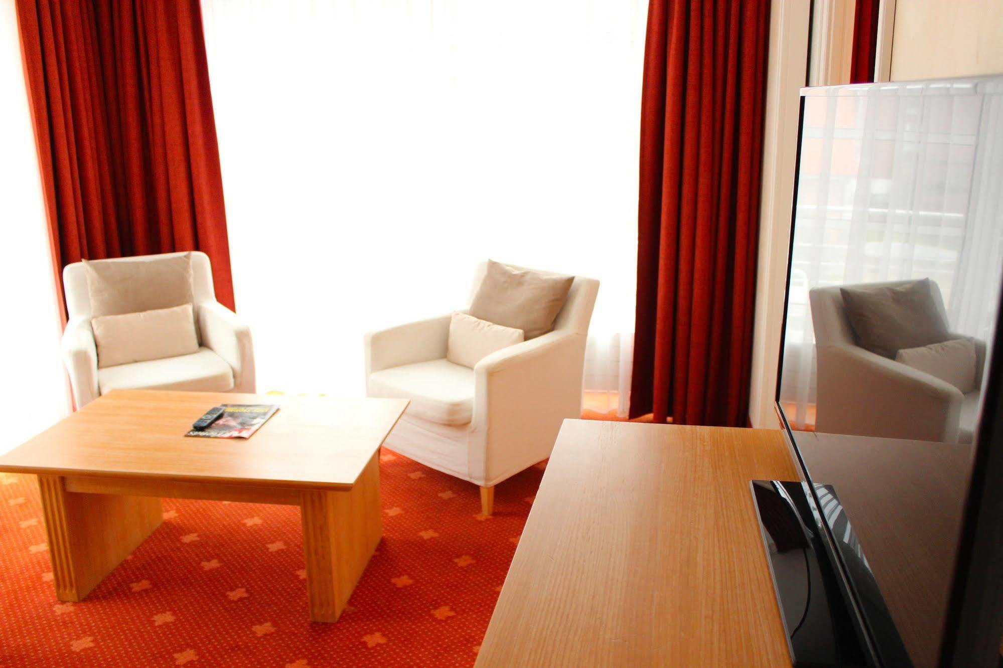 Hotel Villa Gropius 티멘도르프스트랜드 외부 사진