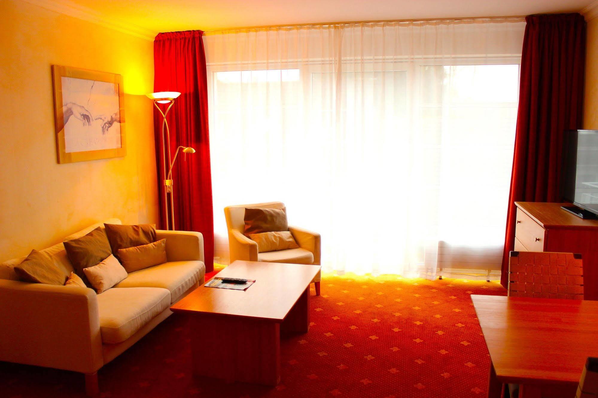 Hotel Villa Gropius 티멘도르프스트랜드 외부 사진