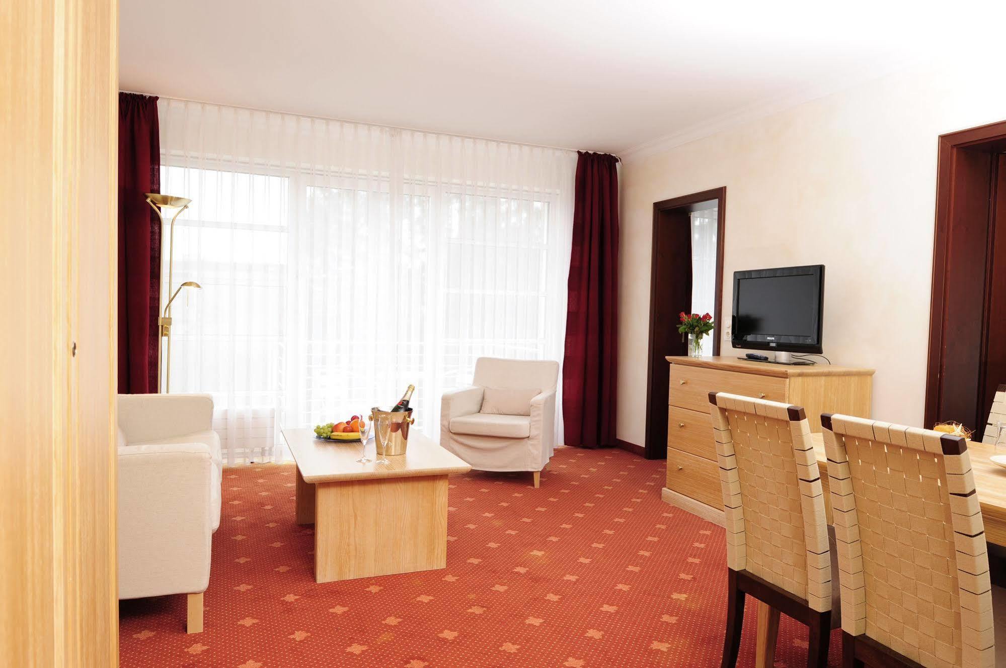 Hotel Villa Gropius 티멘도르프스트랜드 외부 사진