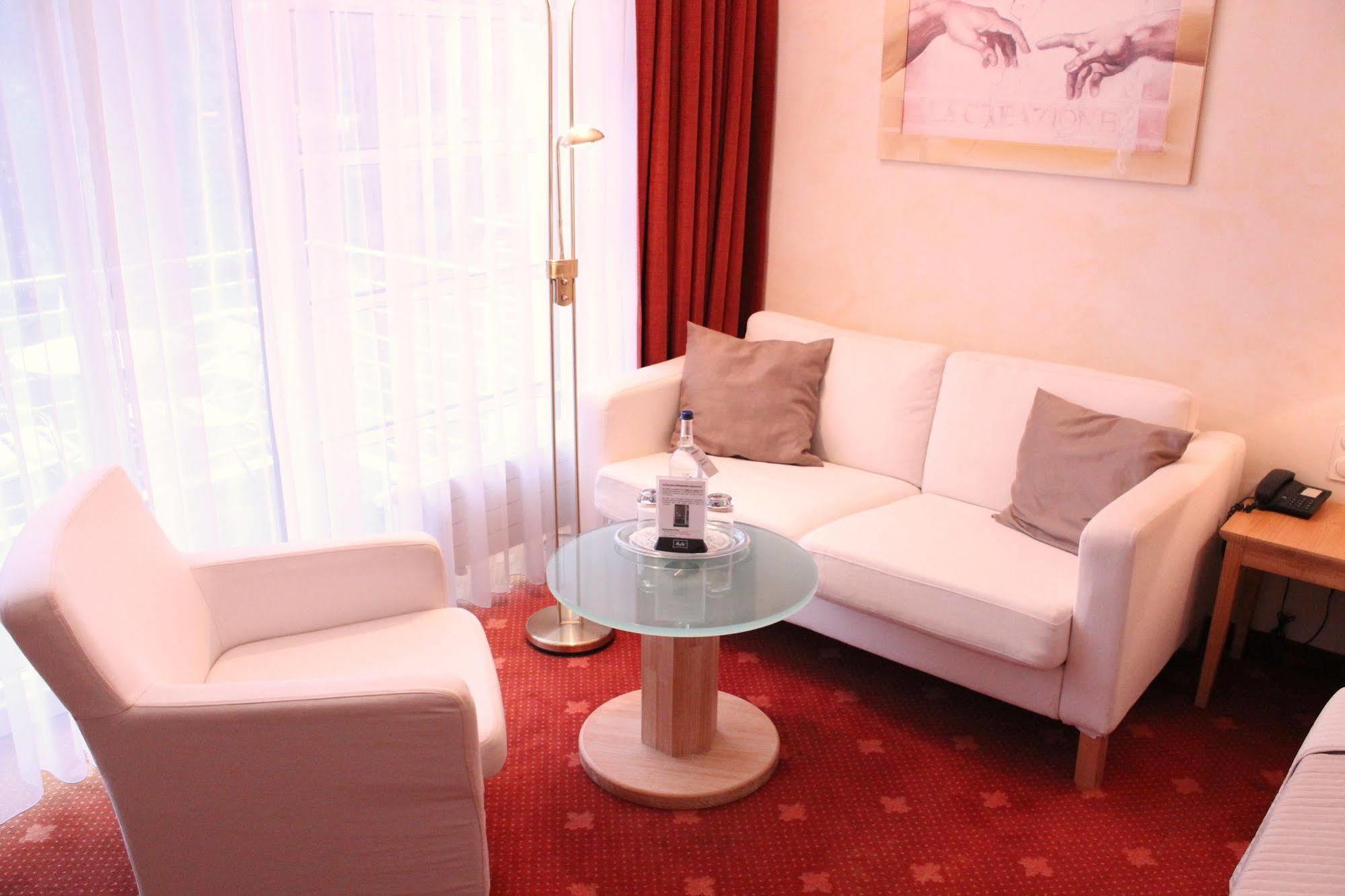 Hotel Villa Gropius 티멘도르프스트랜드 외부 사진